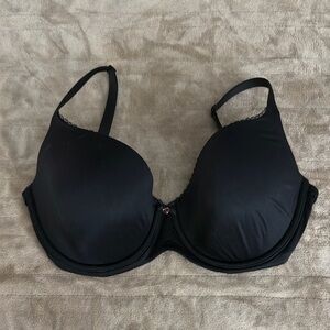 VICTORIA’S SECRET LIGHTLY LINED SMOOTH DEMI BRA